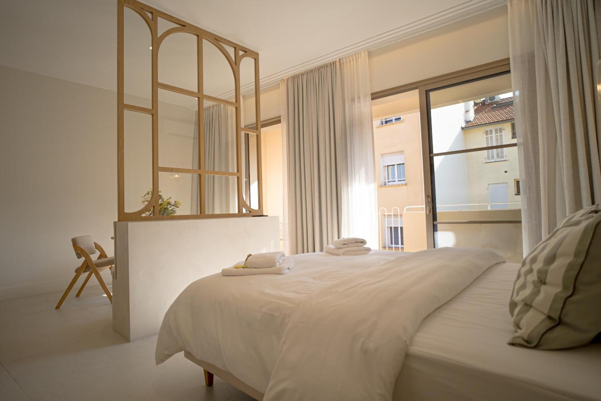 Studios Raffines Avec Terrasses - Plages, Ville Et Gare A Pied - Maison Raphael Saint-Raphaël Eksteriør billede