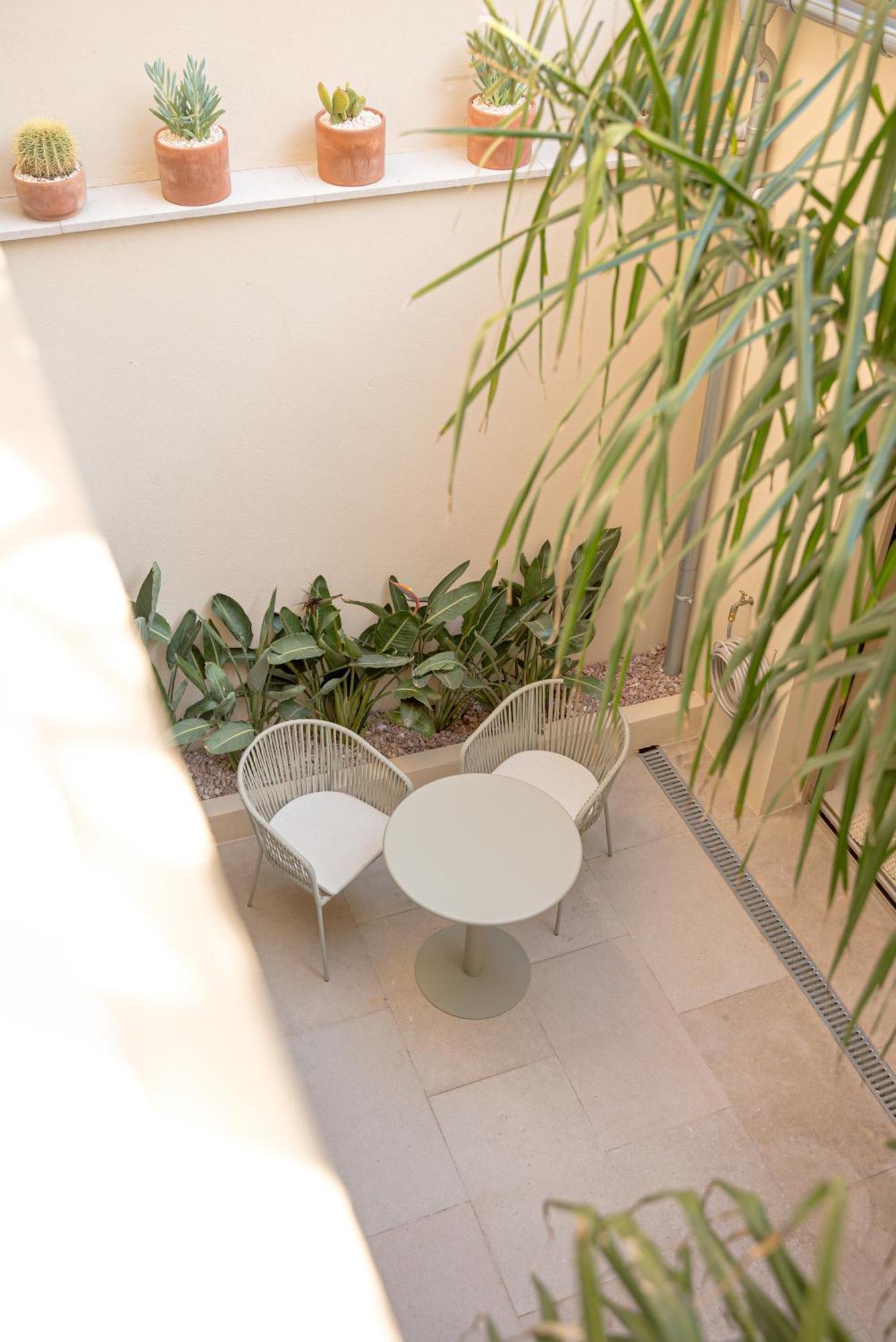 Studios Raffines Avec Terrasses - Plages, Ville Et Gare A Pied - Maison Raphael Saint-Raphaël Eksteriør billede