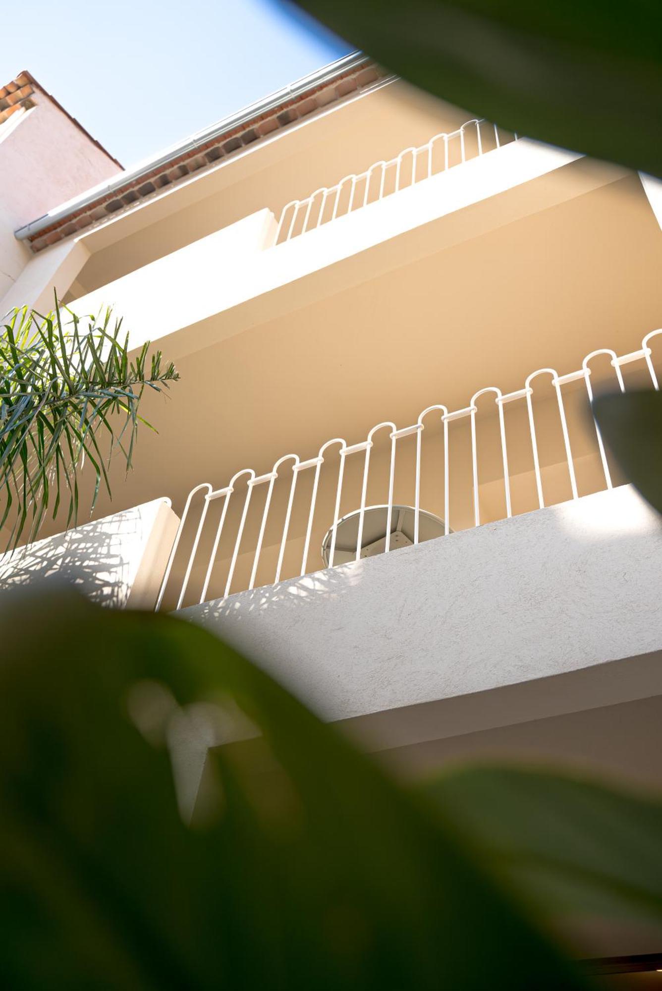 Studios Raffines Avec Terrasses - Plages, Ville Et Gare A Pied - Maison Raphael Saint-Raphaël Eksteriør billede